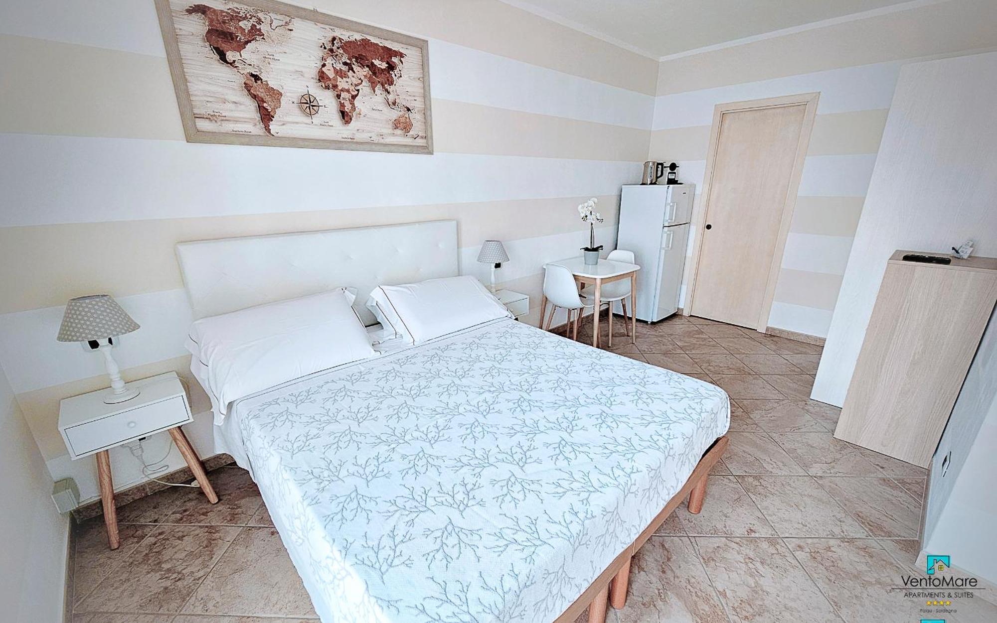 Residence Il Vento E Il Mare Palau Bagian luar foto